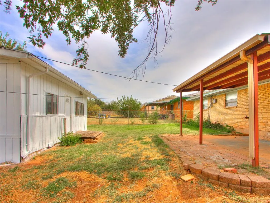 Photo 4 — 1205 E Madison Street, Oklahoma City, OK 73111