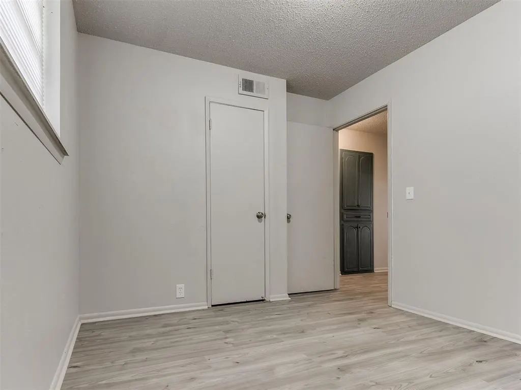 Photo 8 — 1205 E Madison Street, Oklahoma City, OK 73111