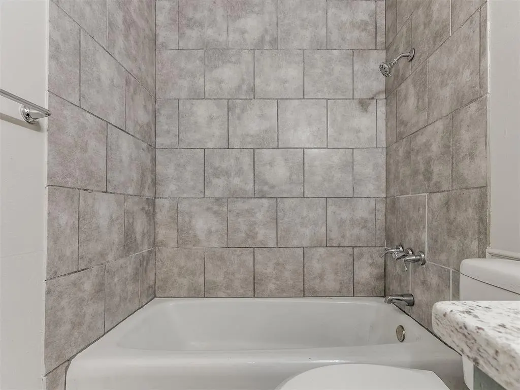 Photo 12 — 1205 E Madison Street, Oklahoma City, OK 73111