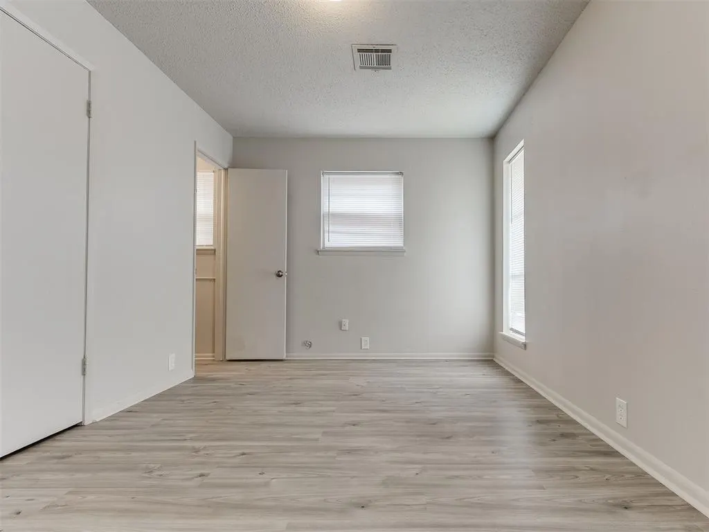 Photo 14 — 1205 E Madison Street, Oklahoma City, OK 73111