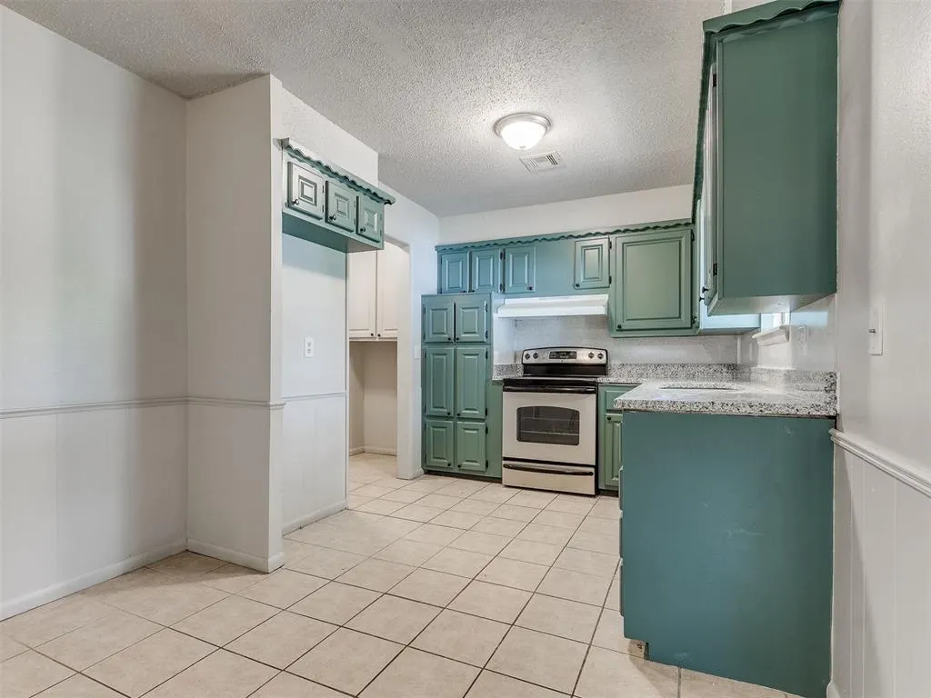 Photo 28 — 1205 E Madison Street, Oklahoma City, OK 73111