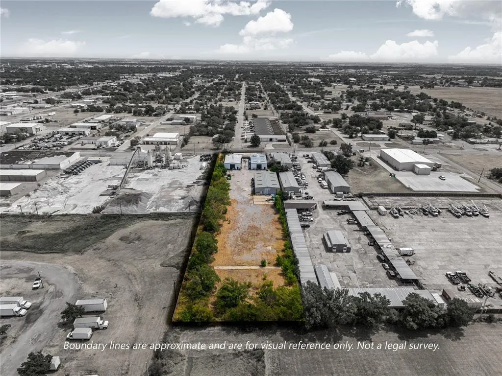 Photo 10 — 1701 SW Sheridan Road 1701-1703, Lawton, OK 73505