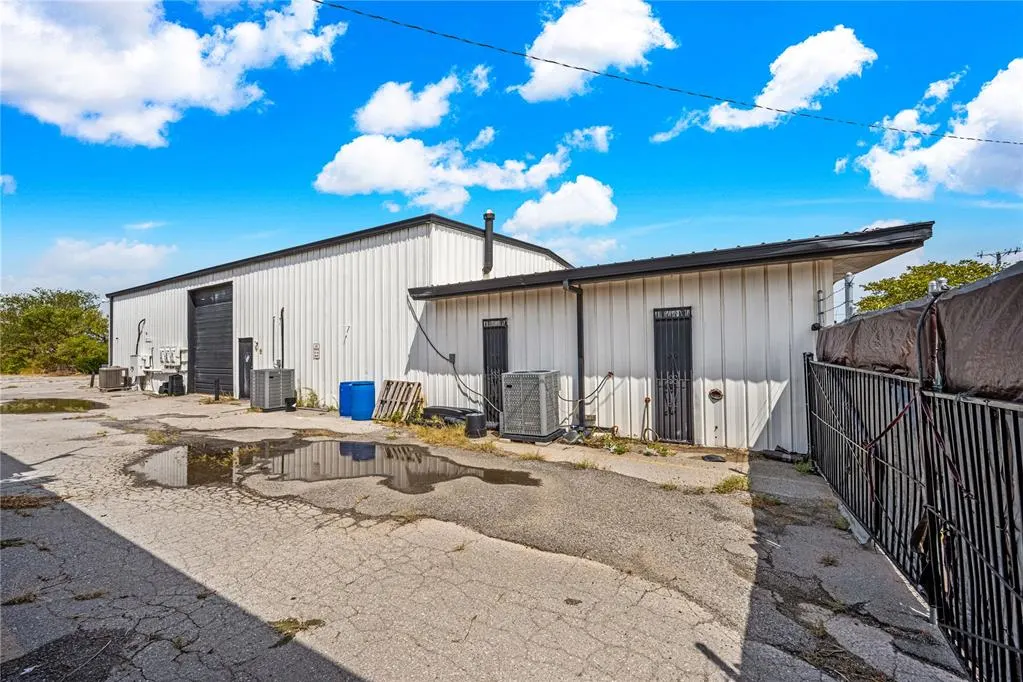 Photo 14 — 1701 SW Sheridan Road 1701-1703, Lawton, OK 73505