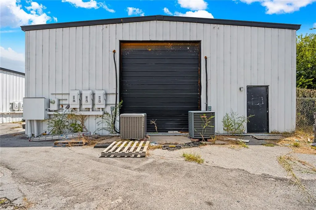 Photo 25 — 1701 SW Sheridan Road 1701-1703, Lawton, OK 73505