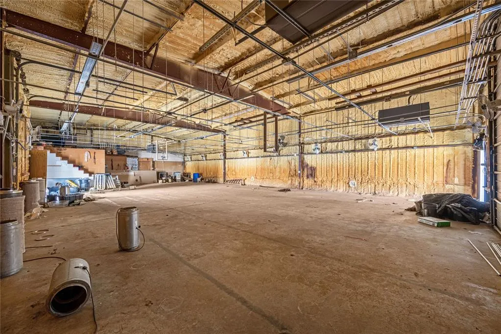 Photo 27 — 1701 SW Sheridan Road 1701-1703, Lawton, OK 73505