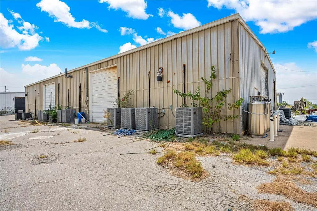 Photo 38 — 1701 SW Sheridan Road 1701-1703, Lawton, OK 73505