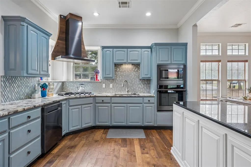 Photo 12 — 825 Liveoak Lane, Blanchard, OK 73010