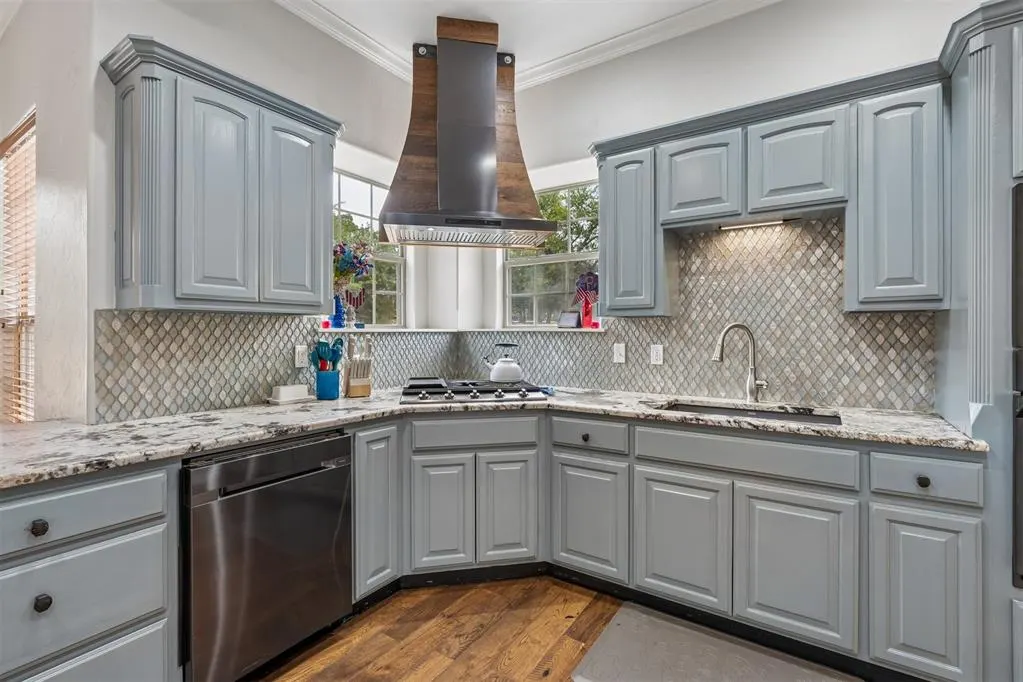 Photo 13 — 825 Liveoak Lane, Blanchard, OK 73010