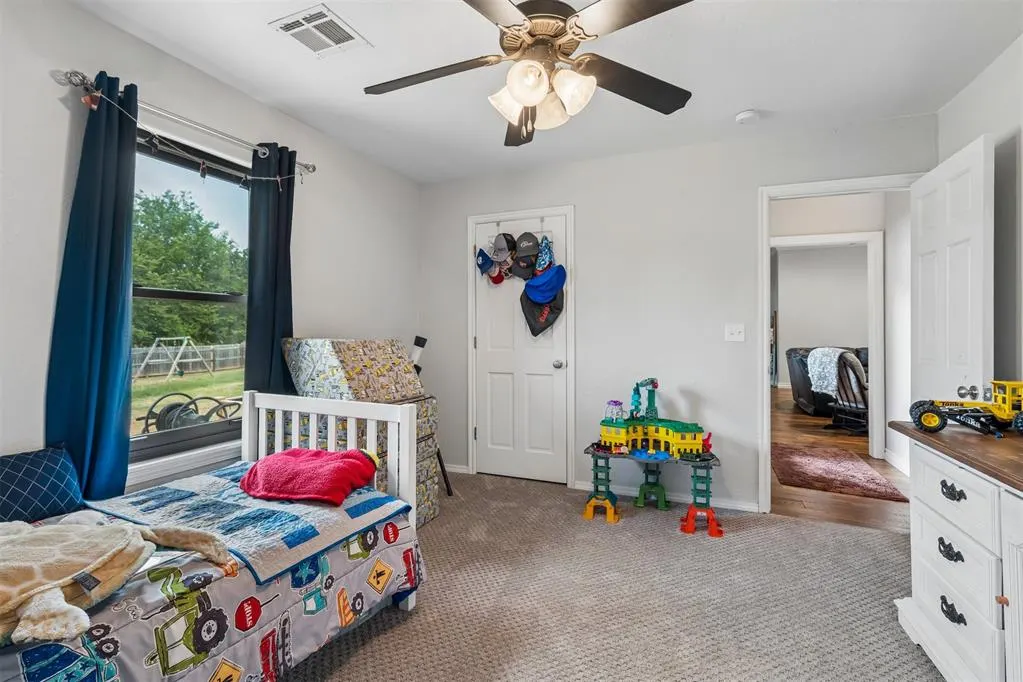 Photo 33 — 825 Liveoak Lane, Blanchard, OK 73010
