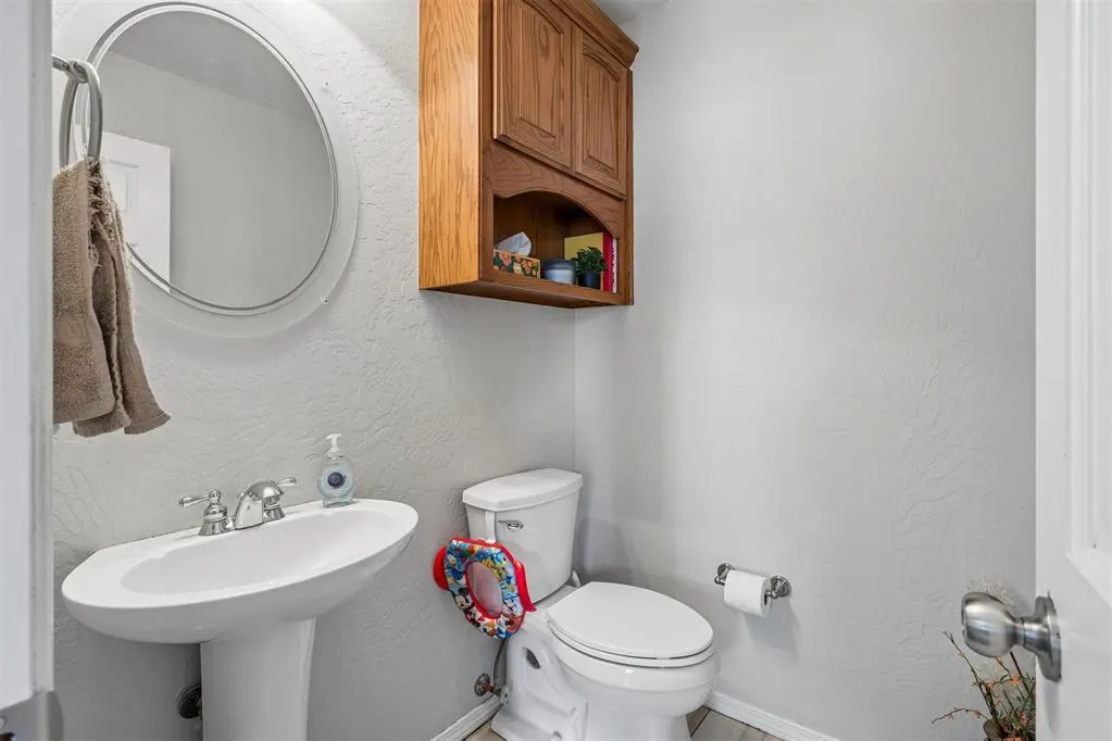 Photo 34 — 825 Liveoak Lane, Blanchard, OK 73010