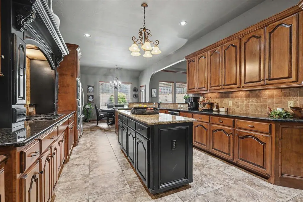 Photo 12 — 3124 Spyglass Hill Road, Edmond, OK 73034