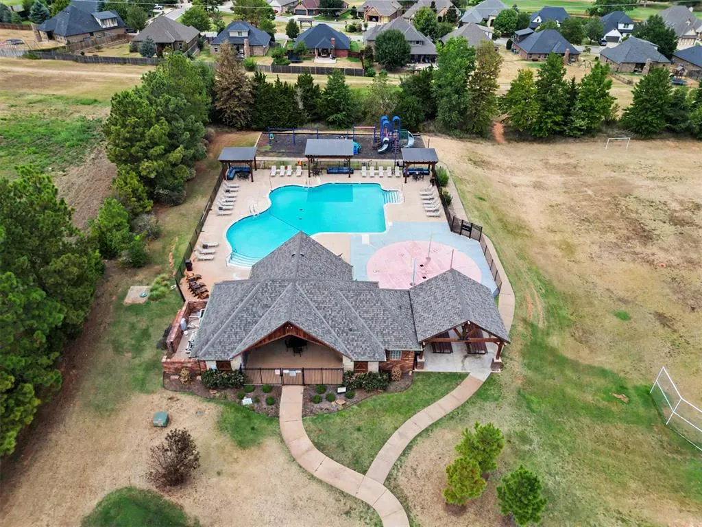 Photo 39 — 3124 Spyglass Hill Road, Edmond, OK 73034