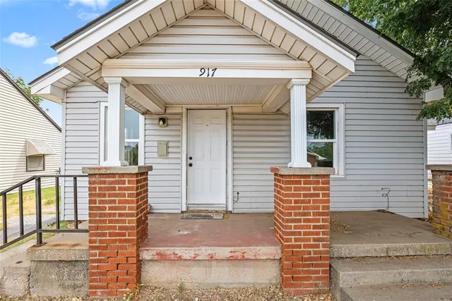 Photo 4 — 917 S Reno Avenue, El Reno, OK 73036