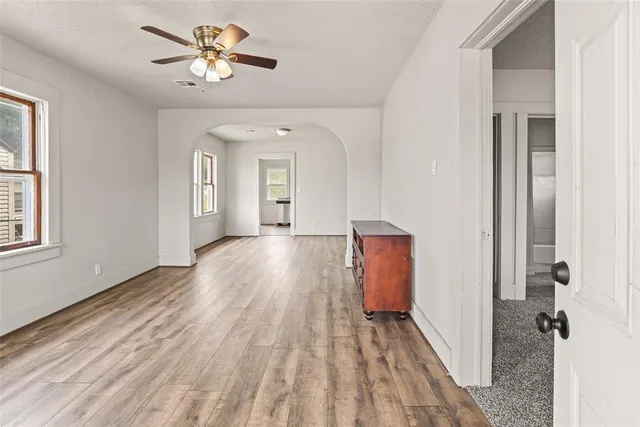 Photo 5 — 917 S Reno Avenue, El Reno, OK 73036