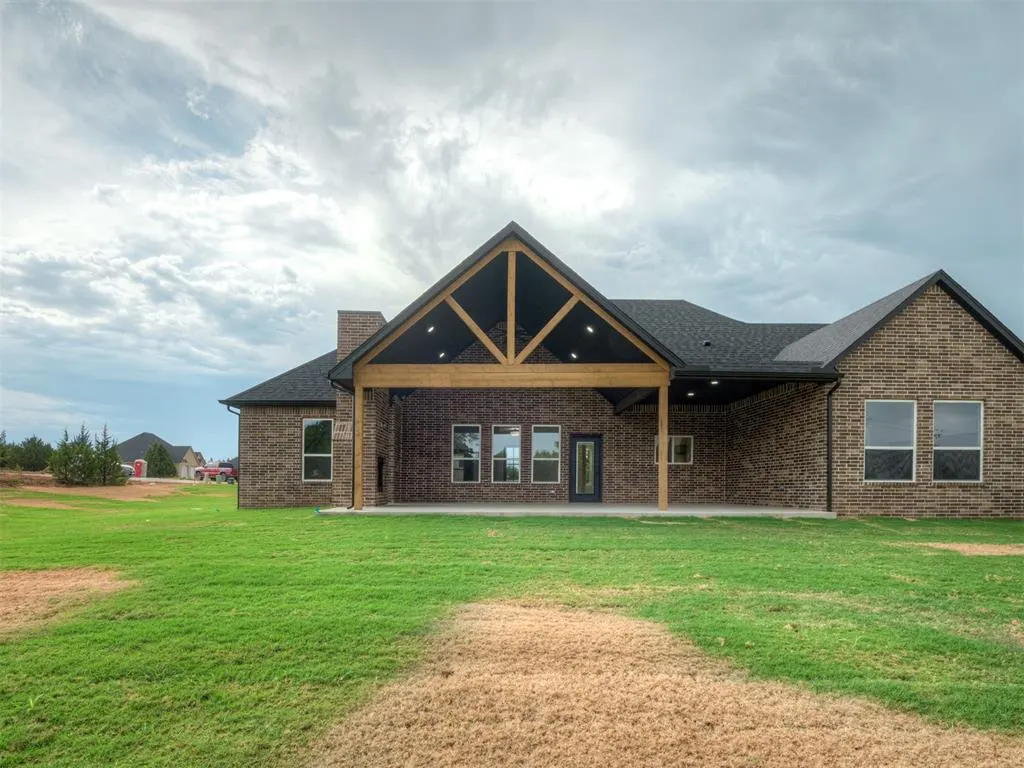 Photo 48 — 1928 Valerie's Drive, Guthrie, OK 73044