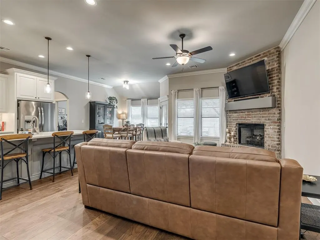 Photo 7 — 2201 Sycamore Creek Avenue, Yukon, OK 73099