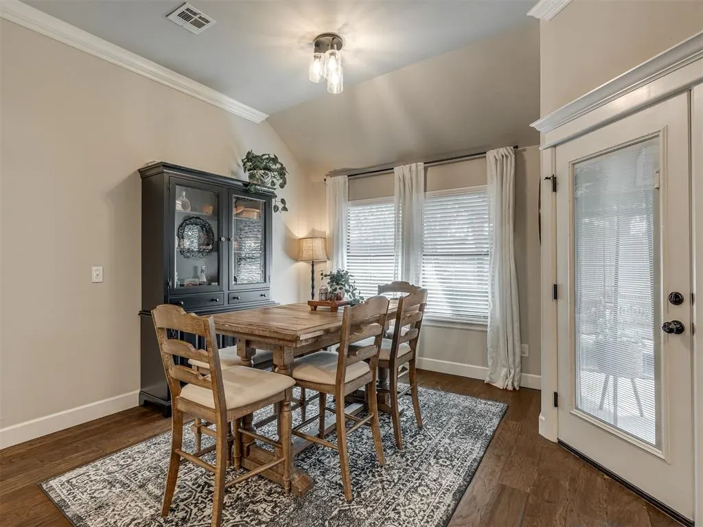 Photo 21 — 2201 Sycamore Creek Avenue, Yukon, OK 73099