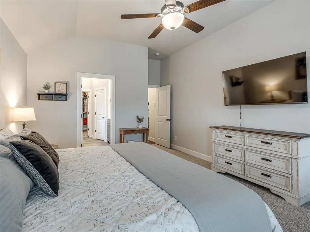 Photo 24 — 2201 Sycamore Creek Avenue, Yukon, OK 73099
