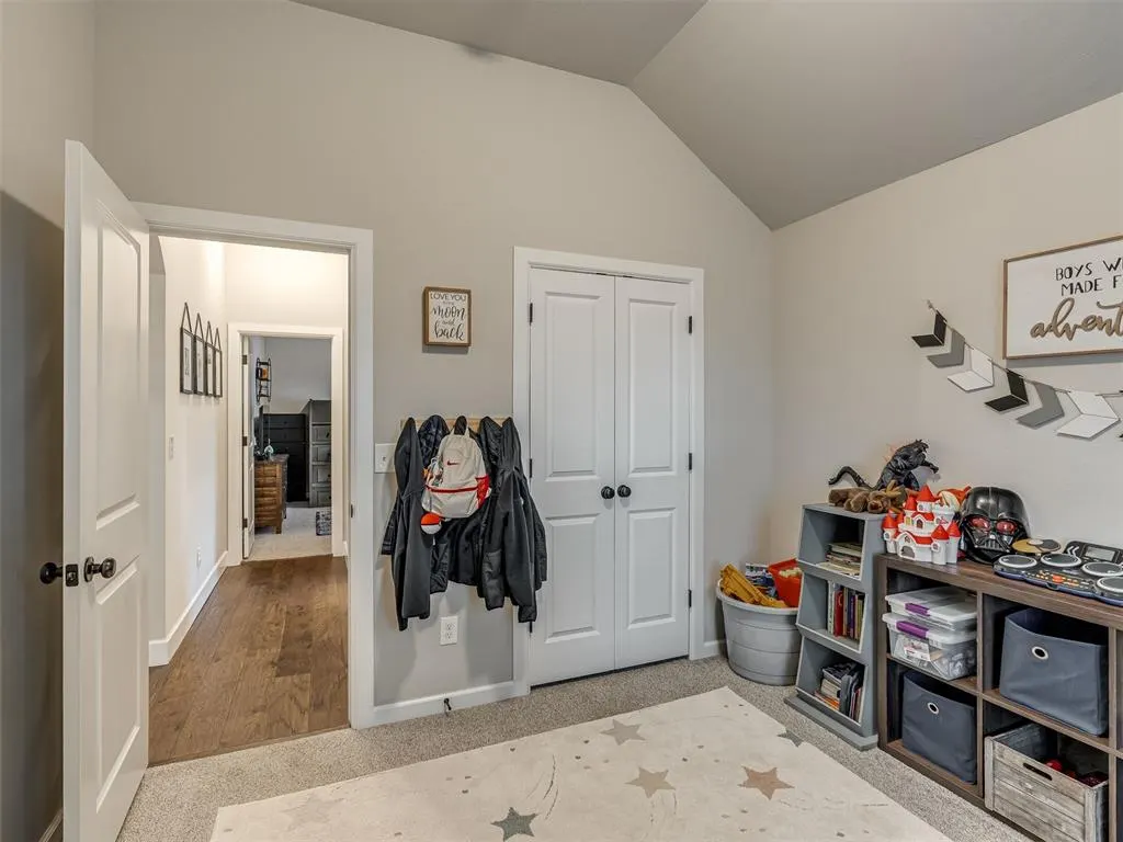 Photo 34 — 2201 Sycamore Creek Avenue, Yukon, OK 73099