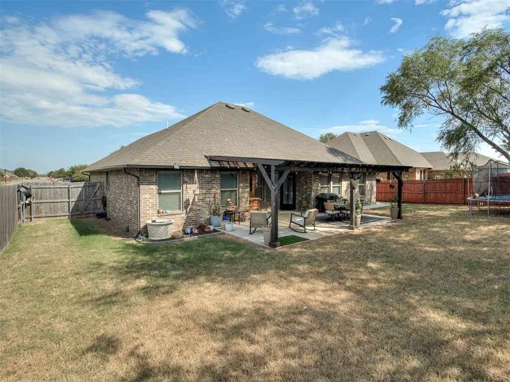 Photo 45 — 2201 Sycamore Creek Avenue, Yukon, OK 73099