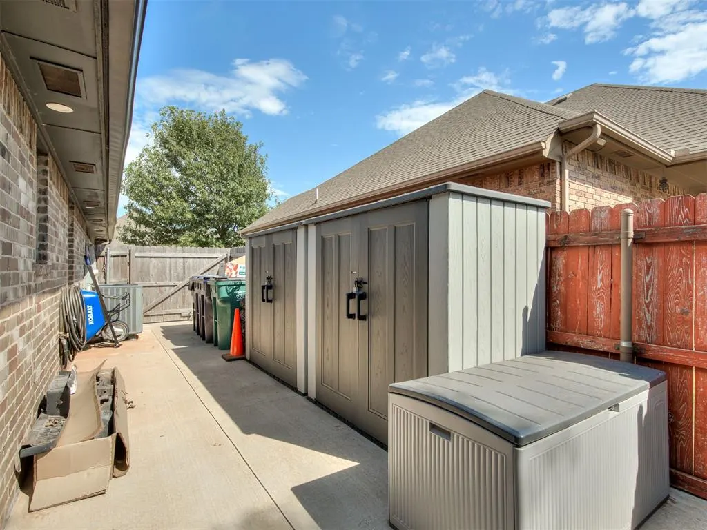 Photo 46 — 2201 Sycamore Creek Avenue, Yukon, OK 73099
