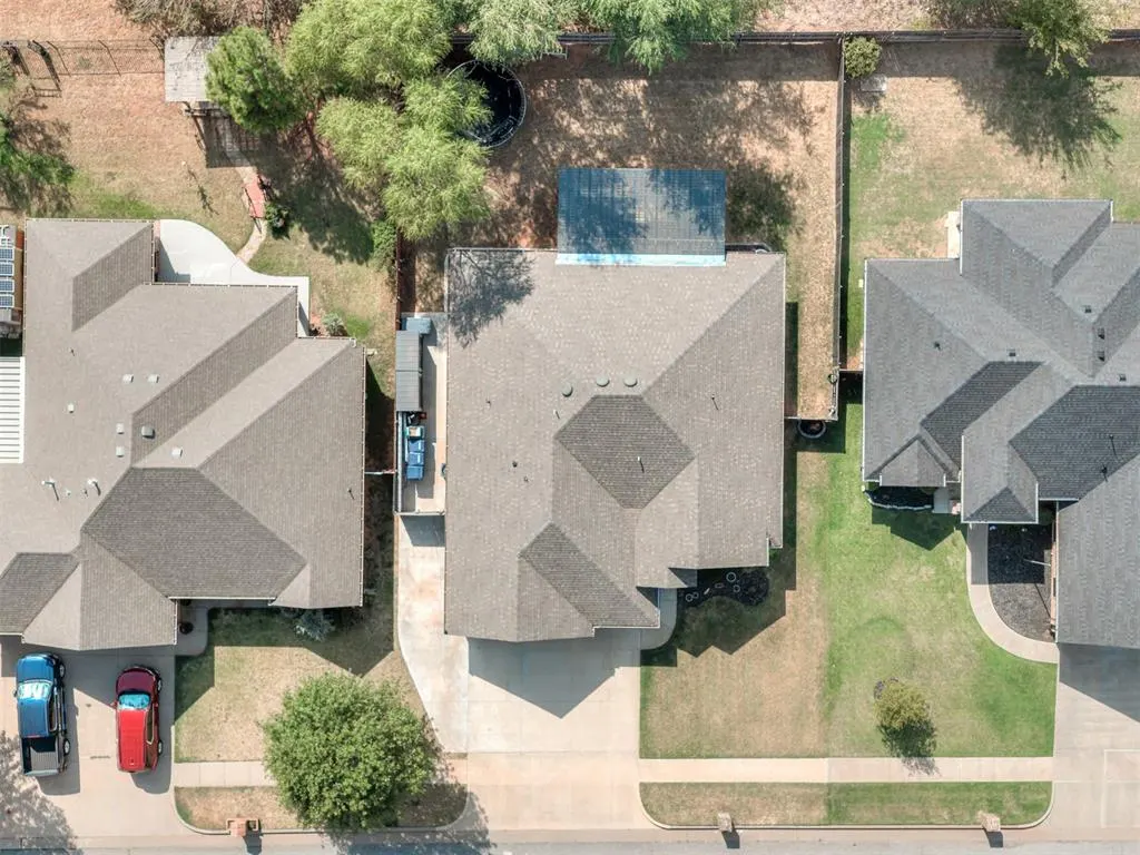 Photo 48 — 2201 Sycamore Creek Avenue, Yukon, OK 73099