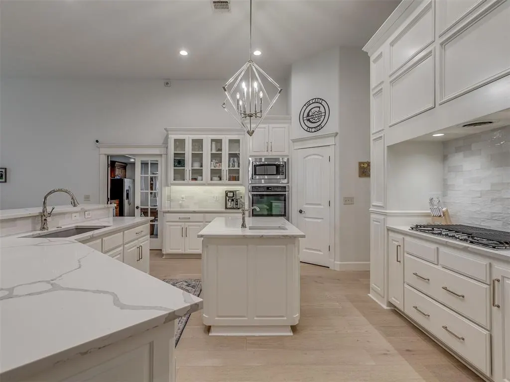 Photo 6 — 1308 NW 189th Street, Edmond, OK 73012