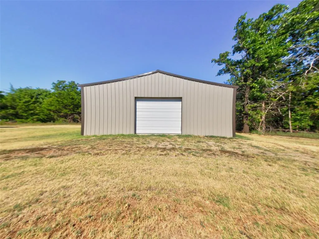 Photo 8 — 11601 Ward Road, Edmond, OK 73034
