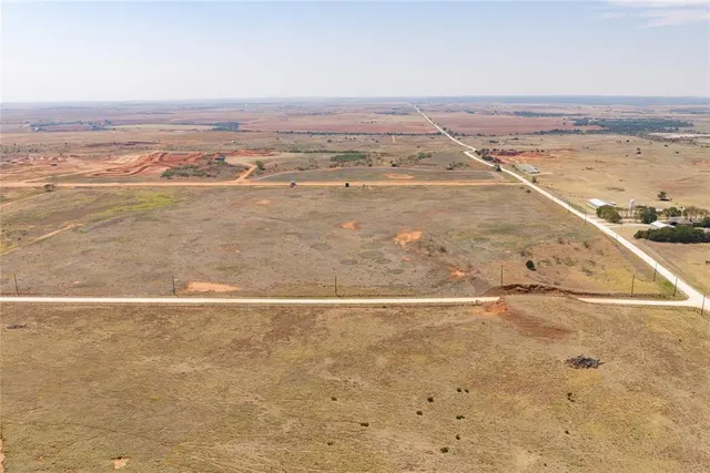 Photo 3 — E 0680 Road, Hitchcock, OK 73744