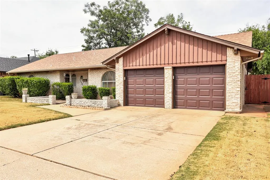 Photo 3 — 11501 N Miller Avenue, Oklahoma City, OK 73120