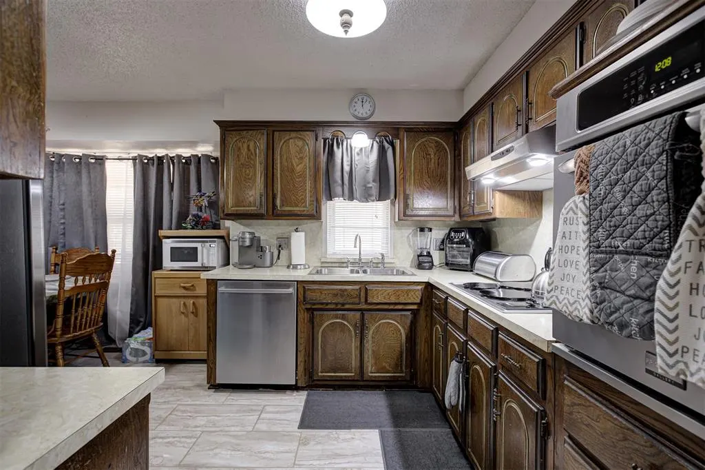 Photo 15 — 11501 N Miller Avenue, Oklahoma City, OK 73120