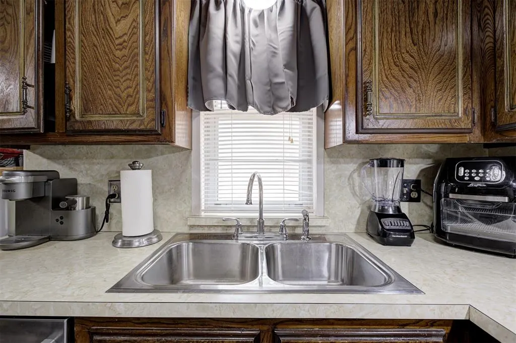 Photo 16 — 11501 N Miller Avenue, Oklahoma City, OK 73120