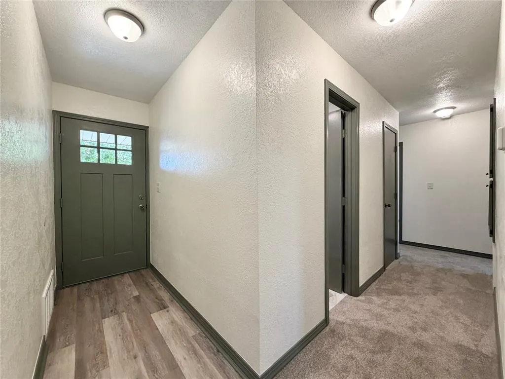 Photo 3 — 9 Rock Hollow Road, Shawnee, OK 74804
