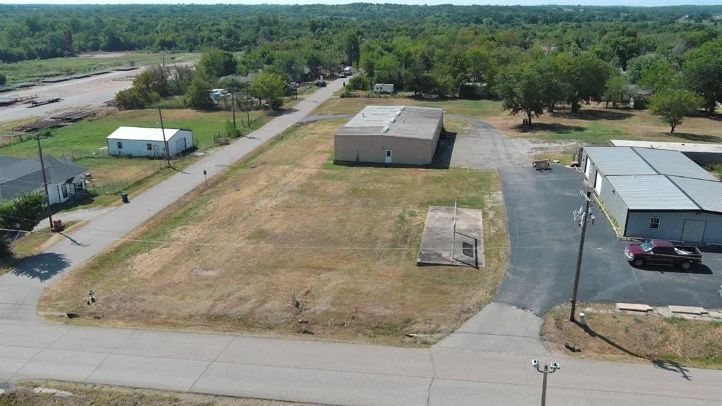 Photo 24 — 919 W Broadway Avenue, Seminole, OK 74868