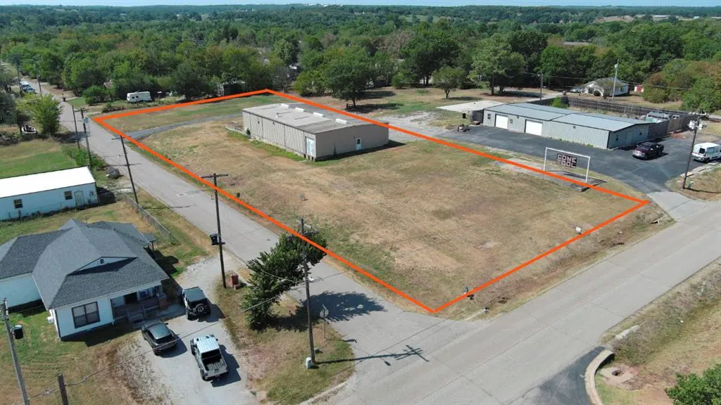 Photo 31 — 919 W Broadway Avenue, Seminole, OK 74868