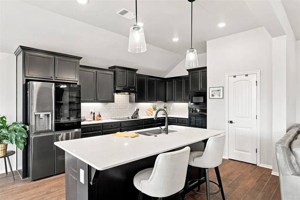 Photo 10 — 15801 Bison Drive, Oklahoma City, OK 73170
