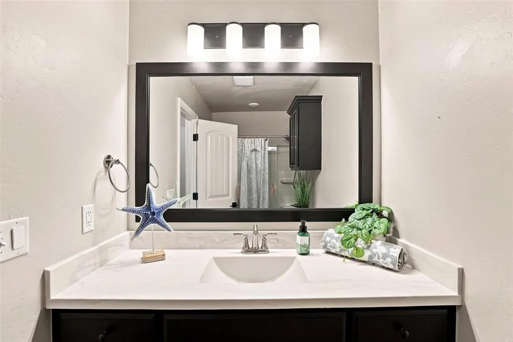 Photo 28 — 15801 Bison Drive, Oklahoma City, OK 73170