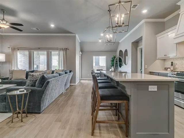 Photo 7 — 16009 Iron Tree Lane, Edmond, OK 73013
