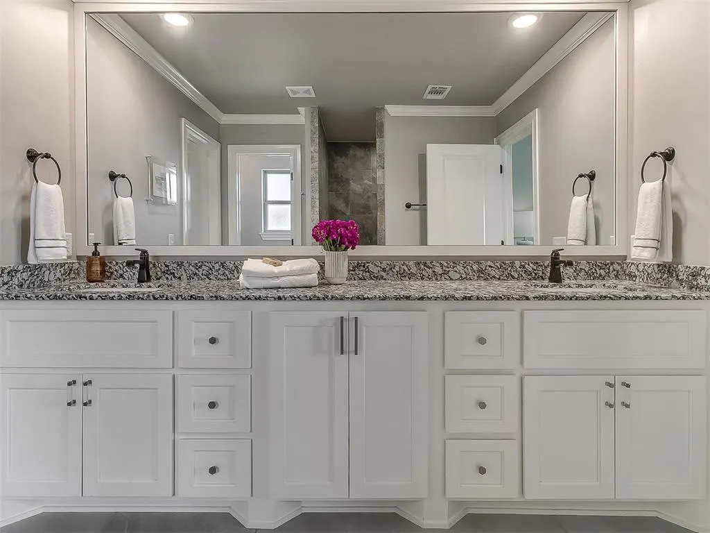 Photo 23 — 16009 Iron Tree Lane, Edmond, OK 73013