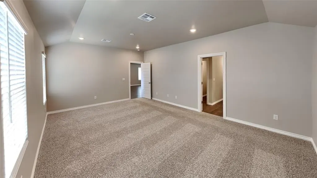 Photo 9 — 2740 Dennis Drive, Oklahoma City, OK 73099