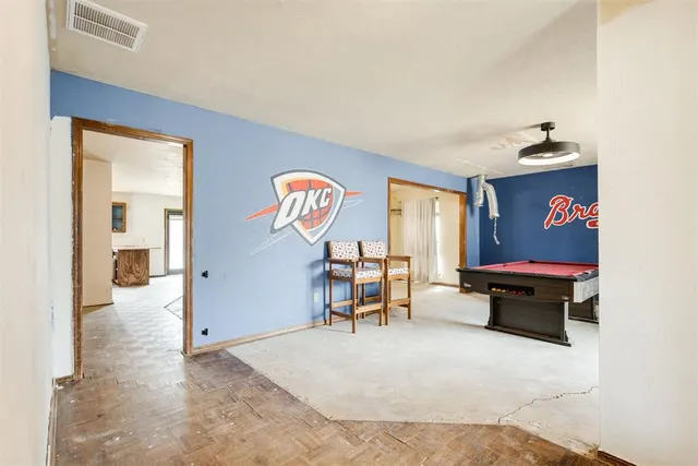 Photo 2 — 11308 Windmill Road, Oklahoma City, OK 73162