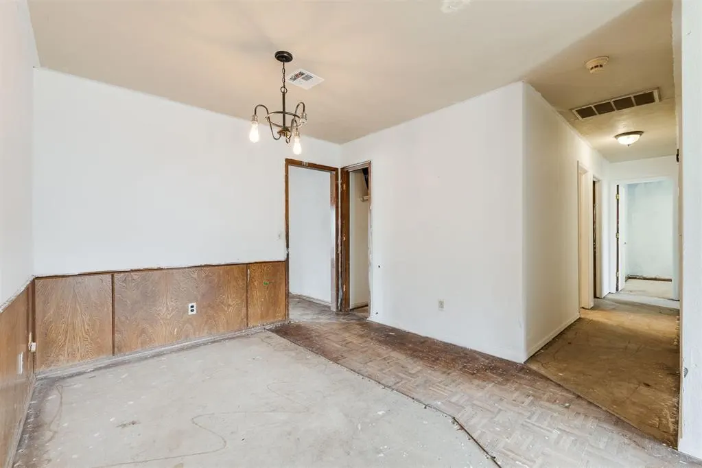 Photo 9 — 11308 Windmill Road, Oklahoma City, OK 73162