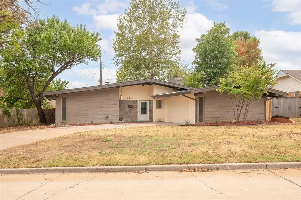 Front exterior — 4604 NW 59th Terrace, Oklahoma City, OK 73122