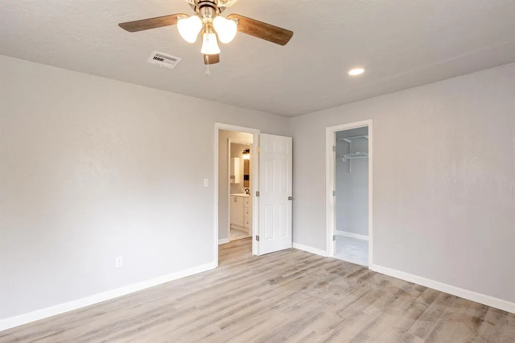 Photo 16 — 2605 Queensbury Road, Moore, OK 73160
