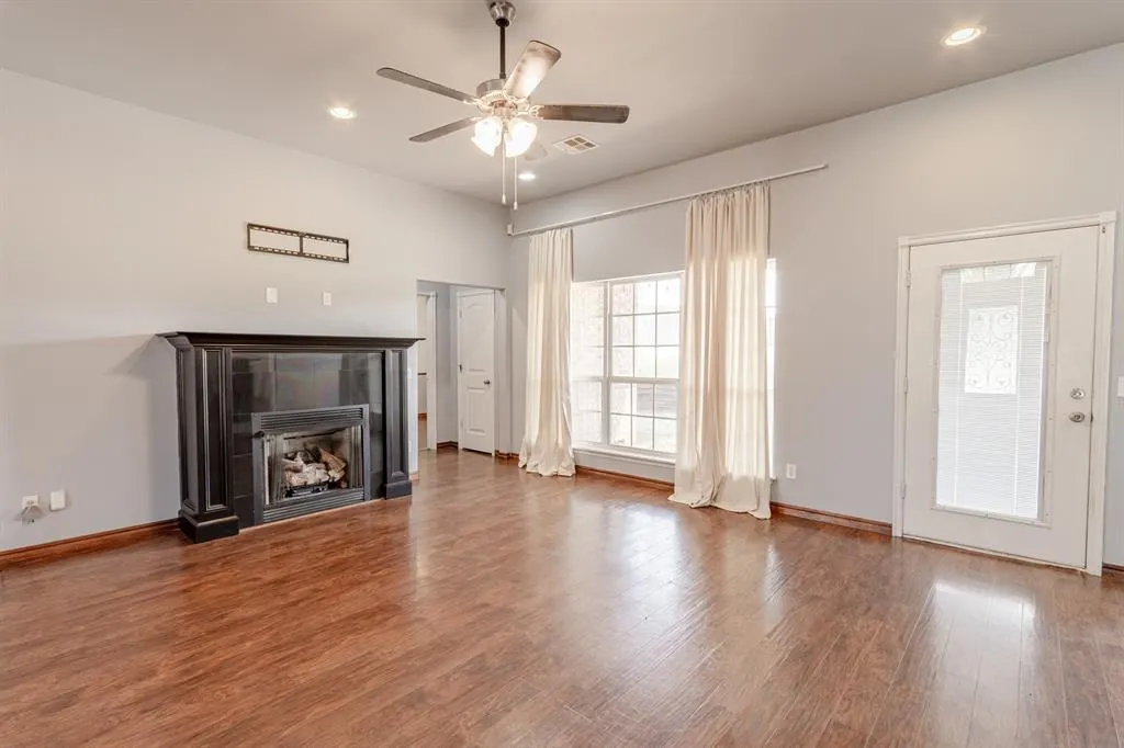 Photo 7 — 2318 Tailwind Drive, Purcell, OK 73080