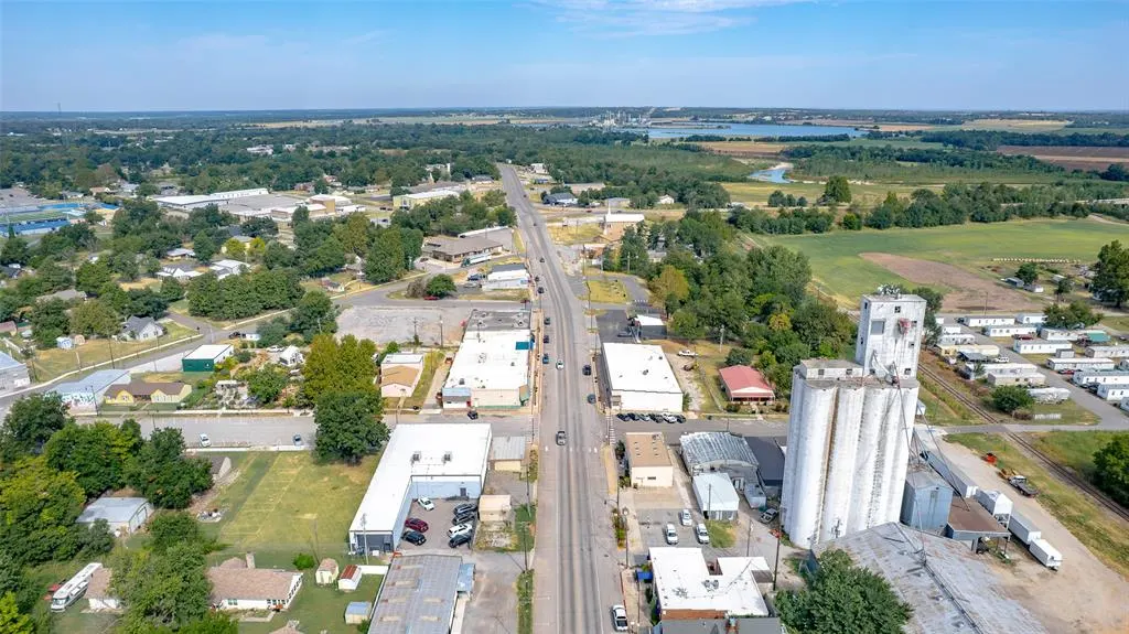 Photo 23 — 1950 Church Avenue, Harrah, OK 73045