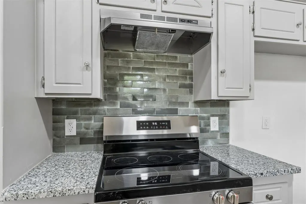 Photo 10 — 6736 Cherry Place, Oklahoma City, OK 73127