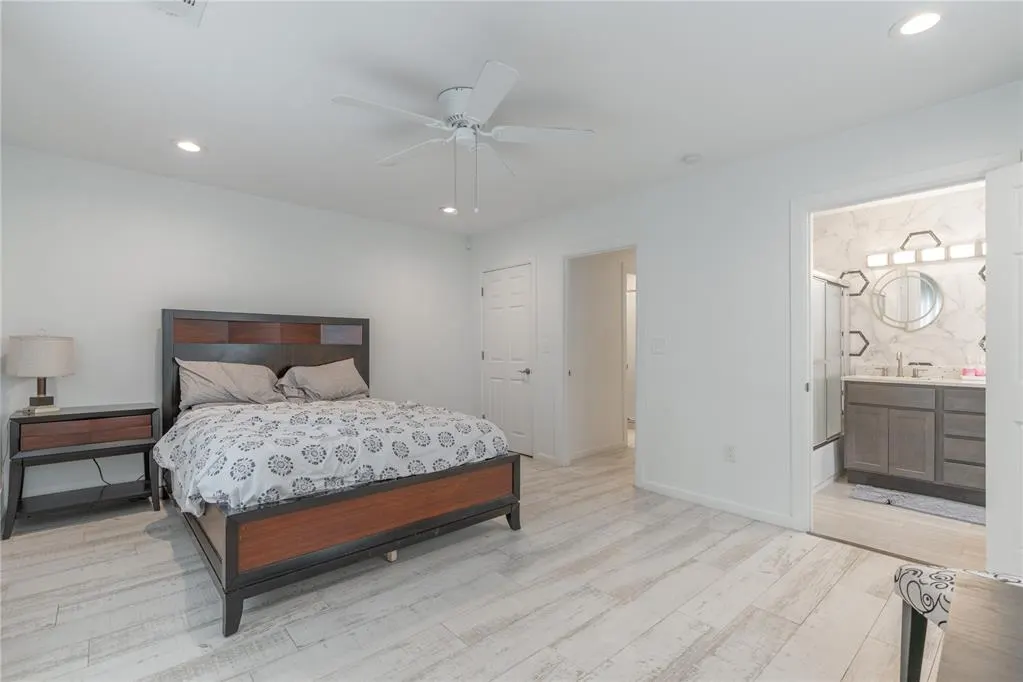 Photo 14 — 701 NE 24th Street, Oklahoma City, OK 73105