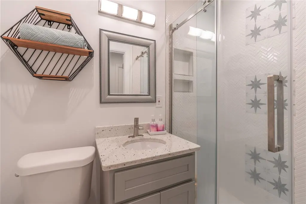 Photo 20 — 701 NE 24th Street, Oklahoma City, OK 73105
