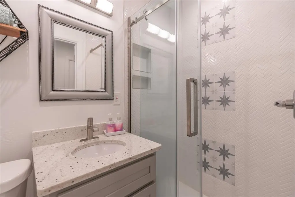 Photo 21 — 701 NE 24th Street, Oklahoma City, OK 73105